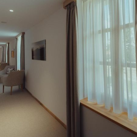 Brigaderos Hotel Brigadir Borsi Bagian luar foto